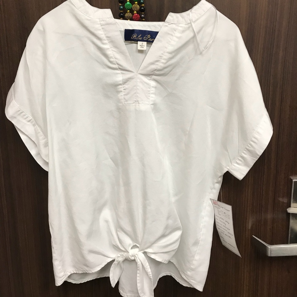 White Blue Rain knot front blouse size small